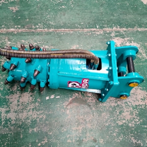 銑挖鉆機